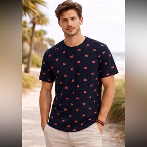 Broken Threads Navy Red Crab Print Short Sleeve T-Shirt Size M